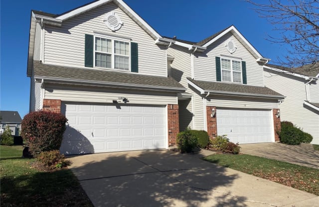 108 Waterside Crossing Drive - 108 Waterside Crossing Drive, St. Peters, MO 63376