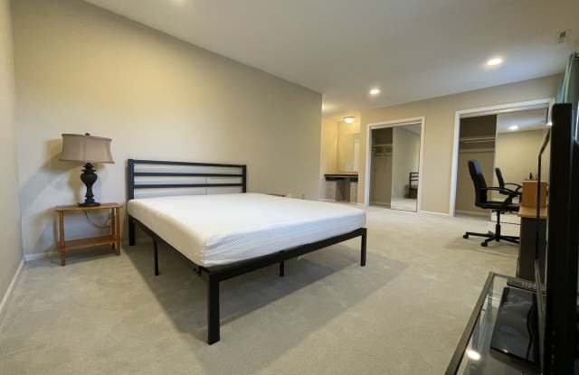 10540 Assembly Dr - 10540 Assembly Drive, Fairfax, VA 22030