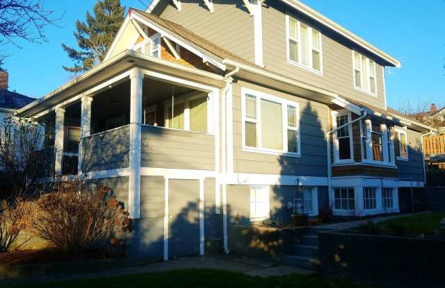 1316 PERRY AVENUE - 1316 Perry Ave, Bremerton, WA 98310
