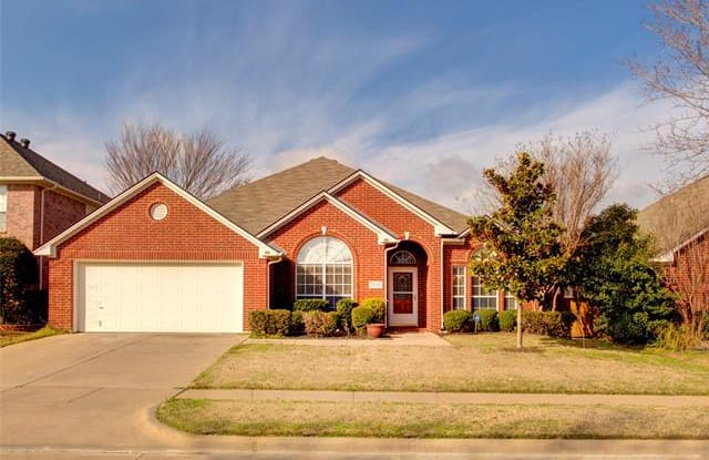 1008 Andromeda Way - 1008 Andromeda Way, Arlington, TX 76013
