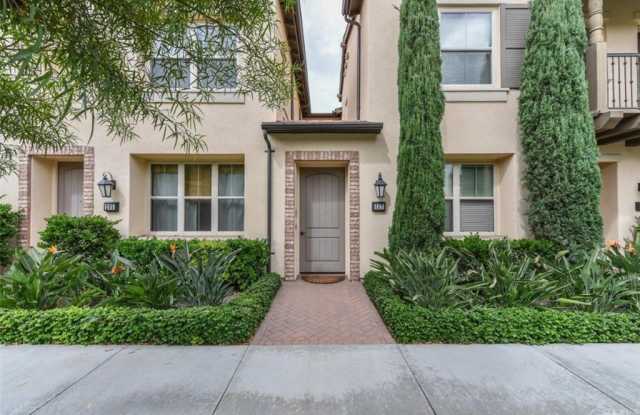 207 Kempton Gallery 2