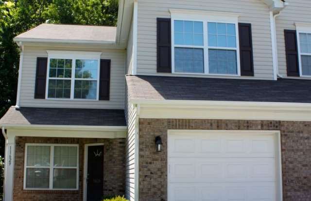 11629 Stockdale Ct Gallery 2