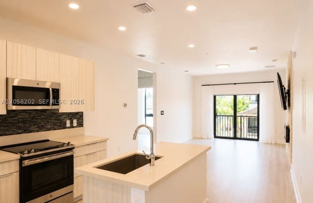 4740 NW 84th Ct Gallery 2