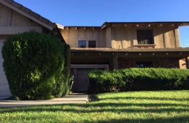 682 Triunfo Canyon Road Gallery 4