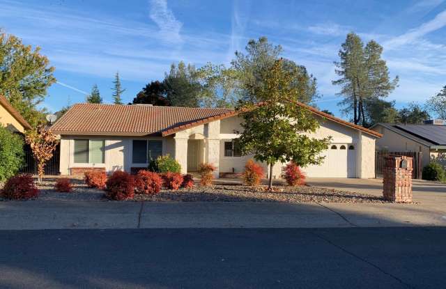 Mature dog considered. Nice home, convenient location off Placer & Wisconsin, Rdg. photos photos Mature dog considered. Nice home, convenient location off Placer & Wisconsin, Rdg. photos photos