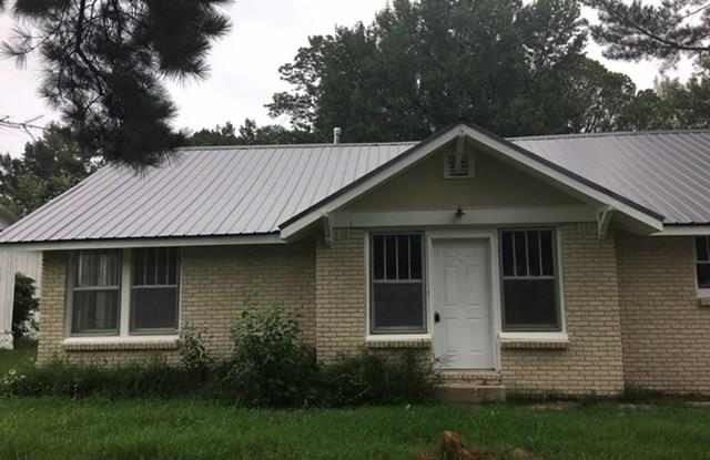 708 Walker Street - 708 Walker Street, Bald Knob, AR 72010
