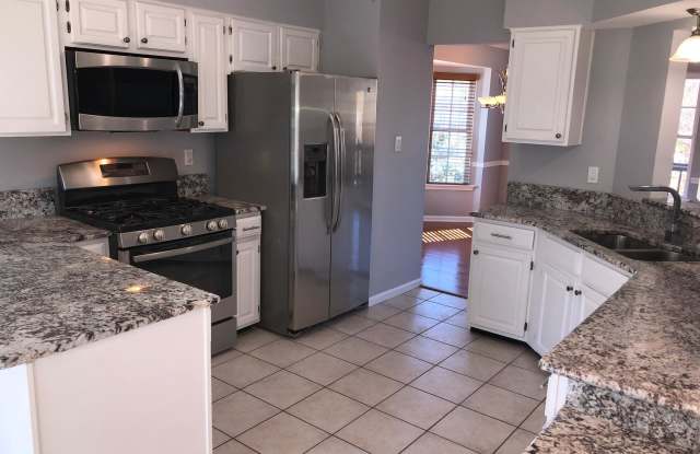 43472 BLACKSMITH SQUARE Gallery 3