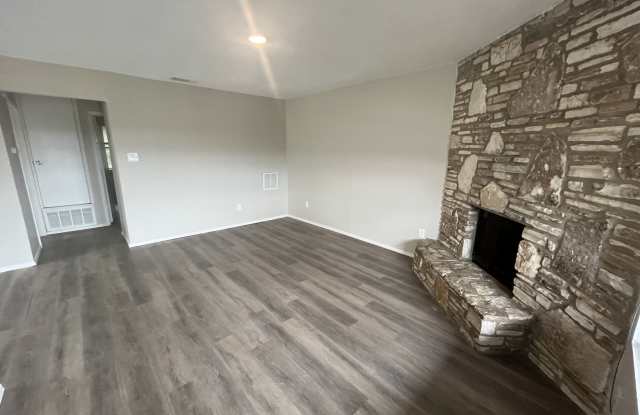 815 Bracewood Circle - C photos photos