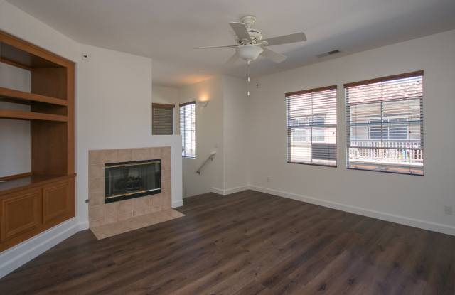 Beautiful Spacious Condo in The Brisbane Community!! Gallery 1