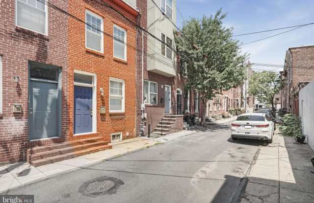 928 N BAMBREY Street Gallery 2