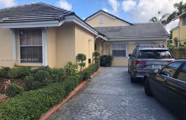 9810 NW 47th Ter photos photos