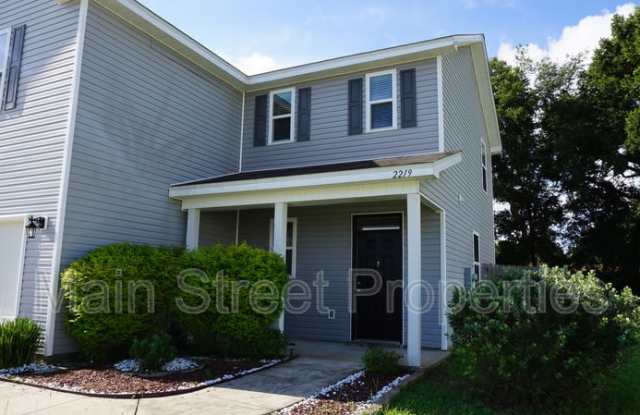2219 Waltham Street photos photos