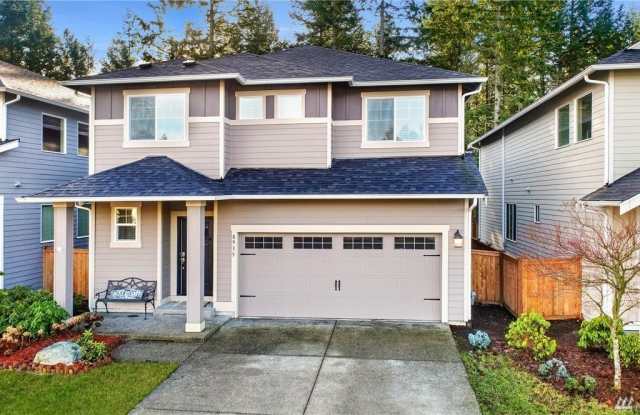 8935 Corona Street Northeast photos photos
