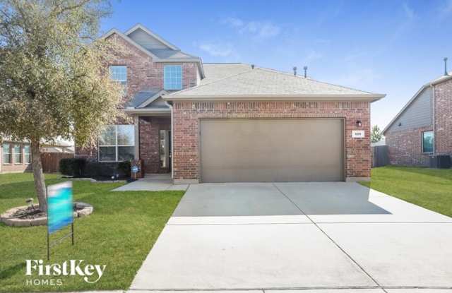 609 Handle Drive - 609 Handle Drive, Crowley, TX 76036