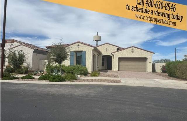 10740 Thatcher Avenue Gallery 1