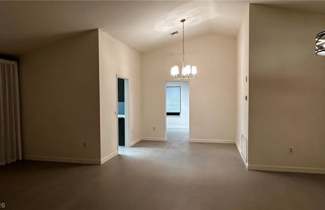 2716 Legend Drive Gallery 4