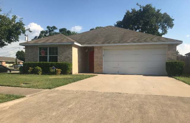 100 CAMDEN CT - 100 Camden Court, Irving, TX 75061