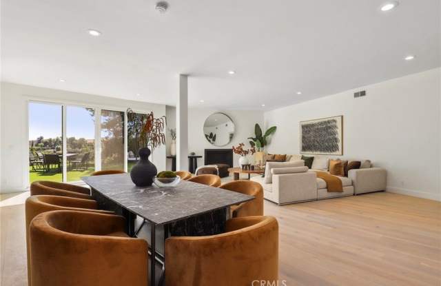 4406 Medley photos photos 4406 Medley photos photos