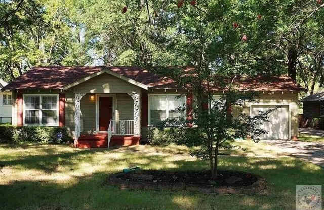 2915 Olive St. photos photos