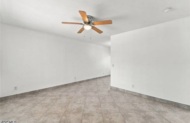 4956 Viceroy Street Gallery 3