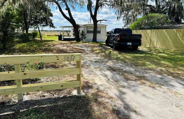 5037 Roanoke St photos photos