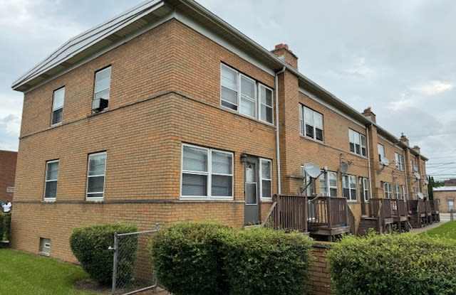 710 - 119th Street photos photos