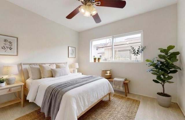 2619 Gates Avenue - F Gallery 3