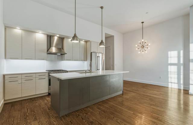 304 PAVONIA AVE - 304 Pavonia Avenue, Jersey City, NJ 07302