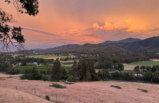 3242 West Griffin Creek Road Gallery 3