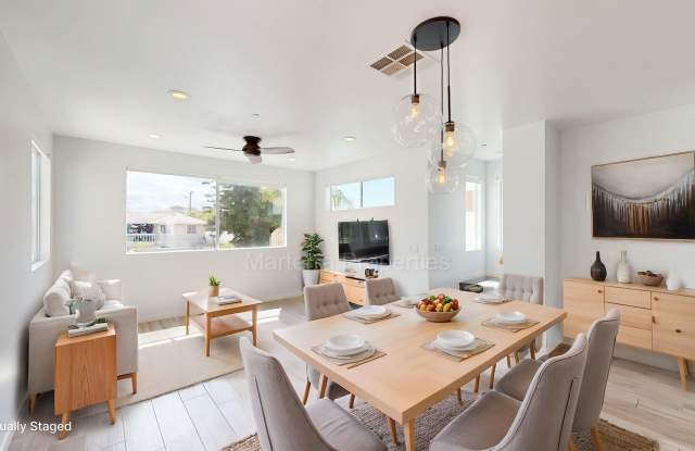 Modern Light-Filled Costa Mesa Home with Designer Kitchen photos photos