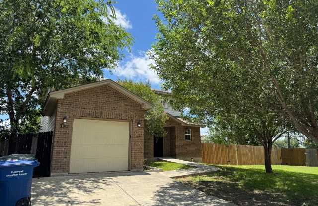 4-Bedroom Home in Mission Del Lago – Historic South San Antonio photos photos 4-Bedroom Home in Mission Del Lago – Historic South San Antonio photos photos