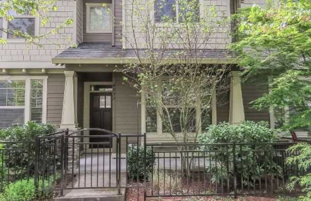 Beautiful 2br/2.5ba Townhome in Arbor Parc Community photos photos