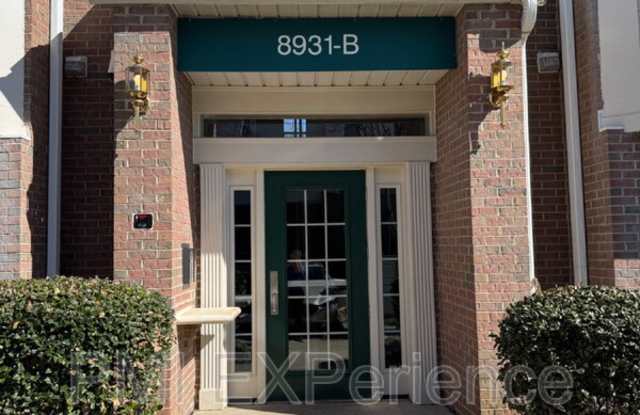 8931 Town Center Cir - 8931 Town Center Circle, Lake Arbor, MD 20774