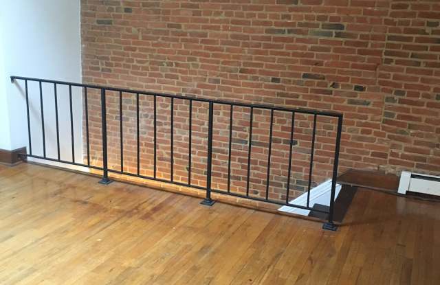 1811 Bolton St Gallery 3