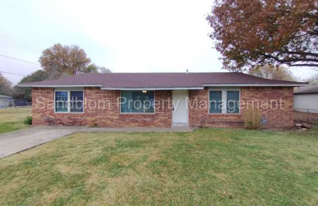 For Lease | Wagoner | $1,100 Rent photos photos