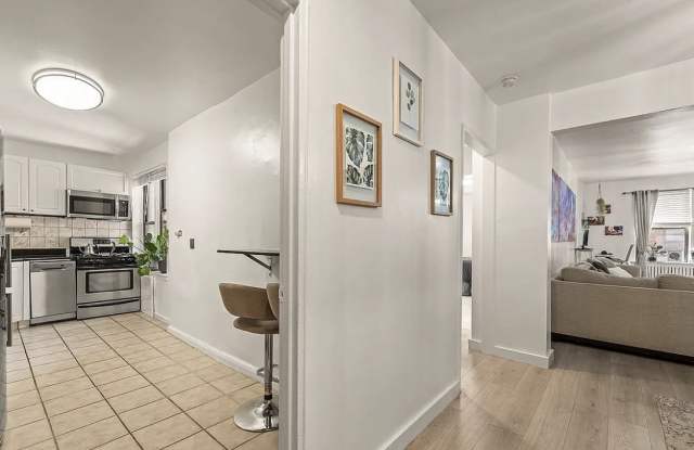 3720 87th St Apt 2G Gallery 3
