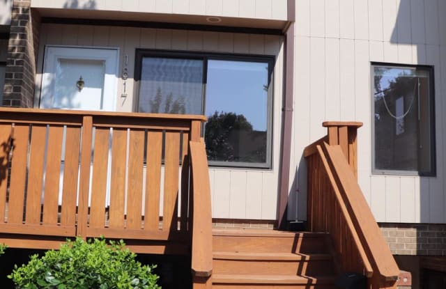 1817 WESTWIND WAY - 1817 Westwind Way, Tysons Corner, VA 22102