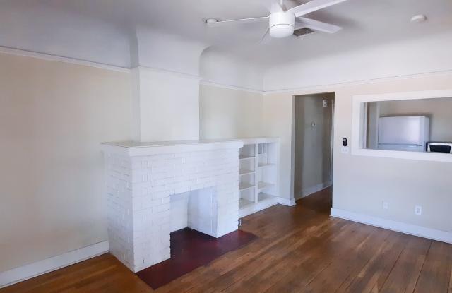 805 E. Garfield #1 Gallery 3