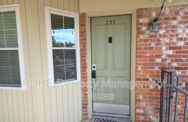7920 Rockwood Ln Gallery 1