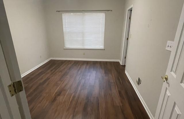 3704 Reflections Dr photos photos