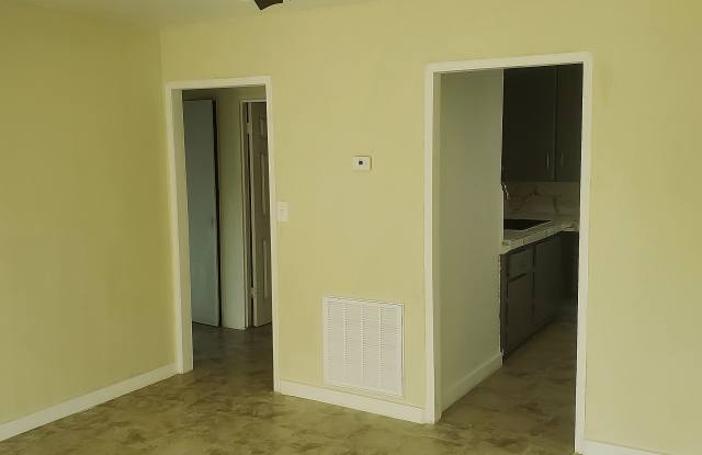1678 Harvard Ave photos photos