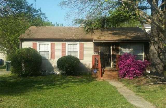 7108 Chryslon Lane Norfolk, VA 23513 Gallery 1