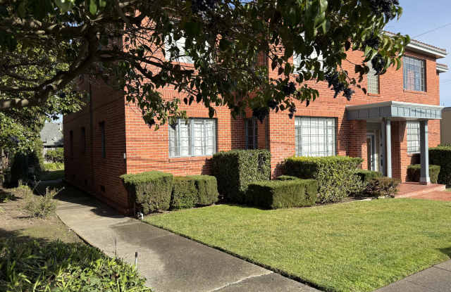 33 El Rose Drive - 3 photos photos 33 El Rose Drive - 3 photos photos