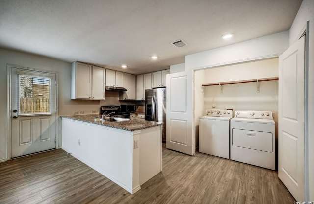 6670 ARID WAY Gallery 4