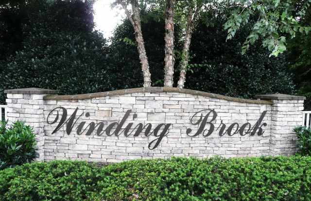 13756 FLOWING BROOK CT - 13756 Flowing Brook Court, Chantilly, VA 20151