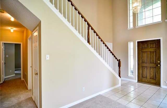 608 Heartland Drive Gallery 2