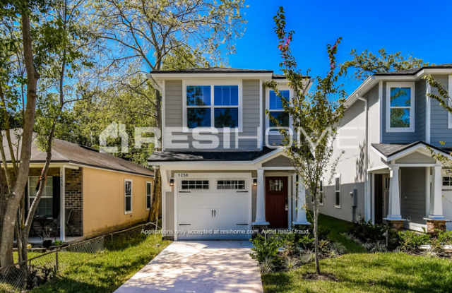 1256 Mull Street - 1256 Mull Street, Jacksonville, FL 32205