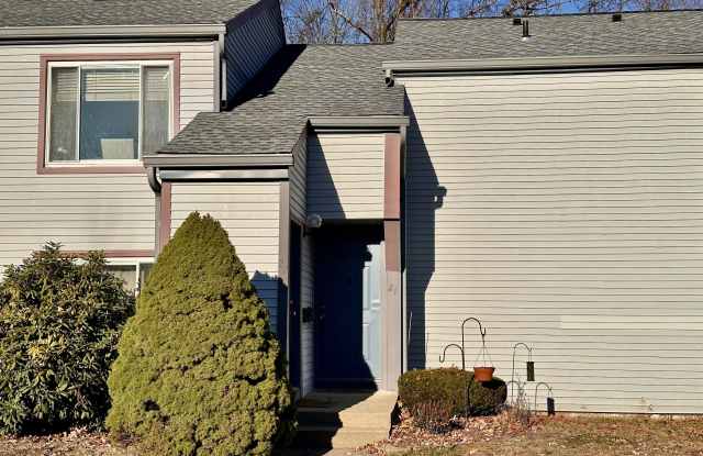 21 Candlewood Drive - 21 Candlewood Drive, Hartford County, CT 06074