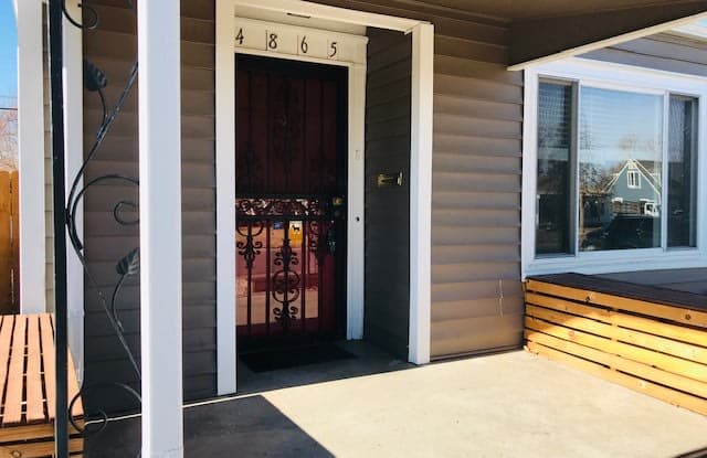 4865 Shoshone St Gallery 3