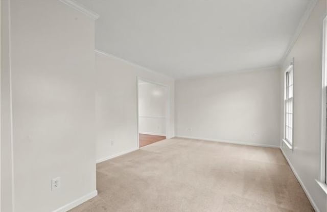 5401 W 102nd Street Gallery 3